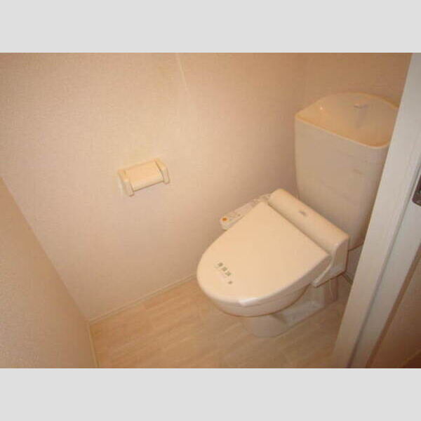 トイレ (101　温水洗浄暖房便座)