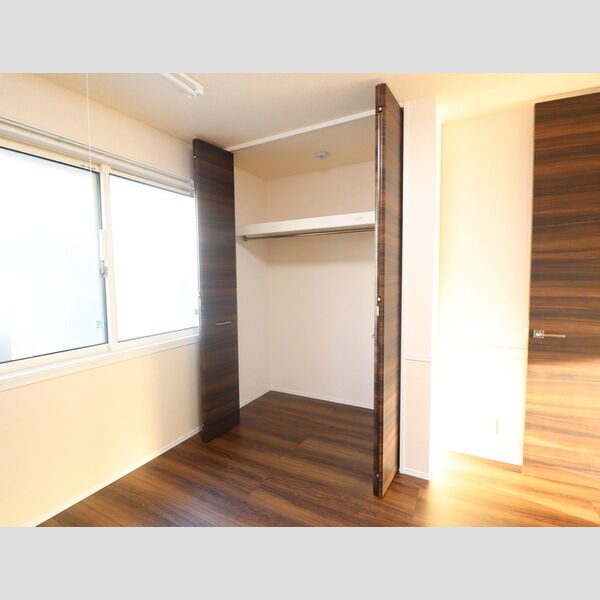 収納 (B107　クローゼット)