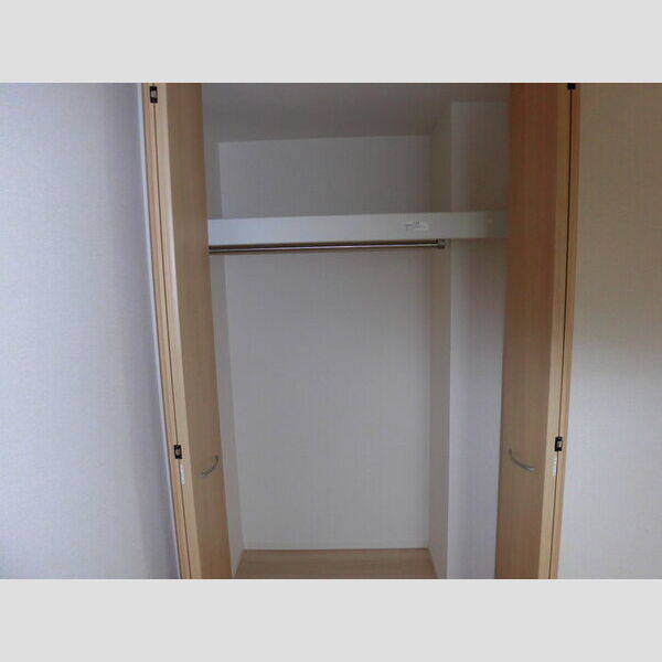 収納 (洋室収納)