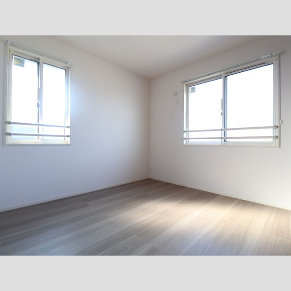 その他 (Ⅱ303　洋室)