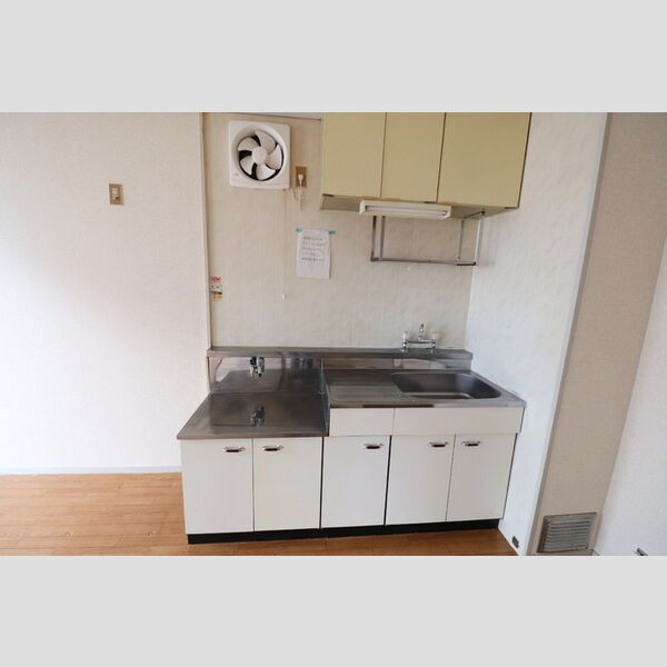 キッチン (キッチン)