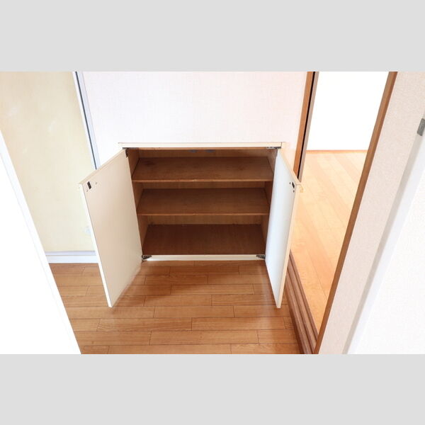 収納 (シューズボックス)