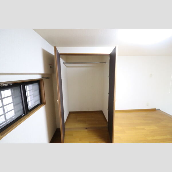 収納 (208 クローゼット)