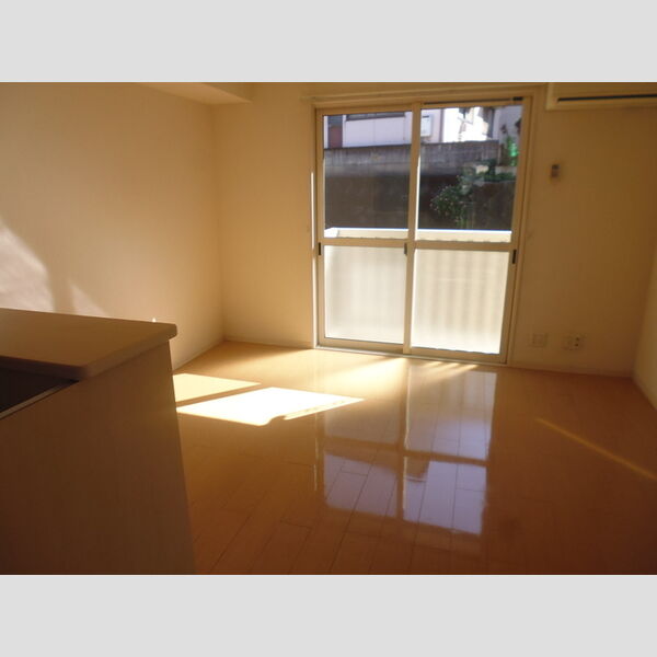 居室・リビング (203　居室)