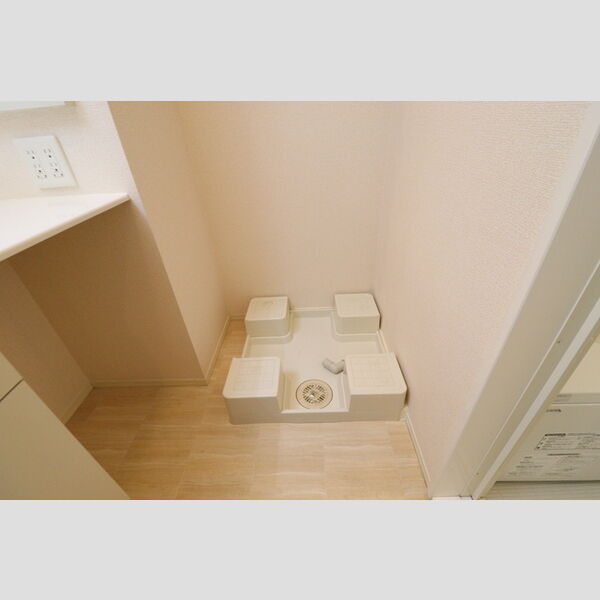 その他 (201　室内洗濯機置き場)