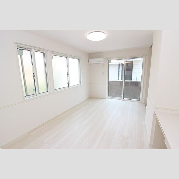 その他 (103 洋室)