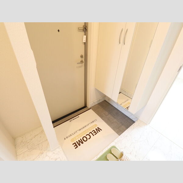 玄関 (玄関　103)