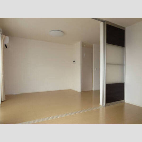 居室・リビング (B棟201 リビング)