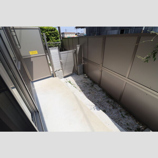 その他 (103 専用庭)
