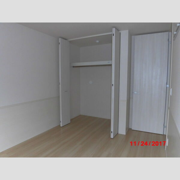 その他 (203　洋室)