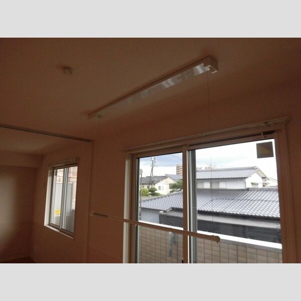 その他 (203　室内物干し)