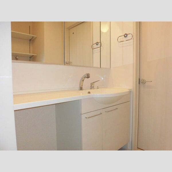 洗面所 (203　洗髪洗面化粧台)