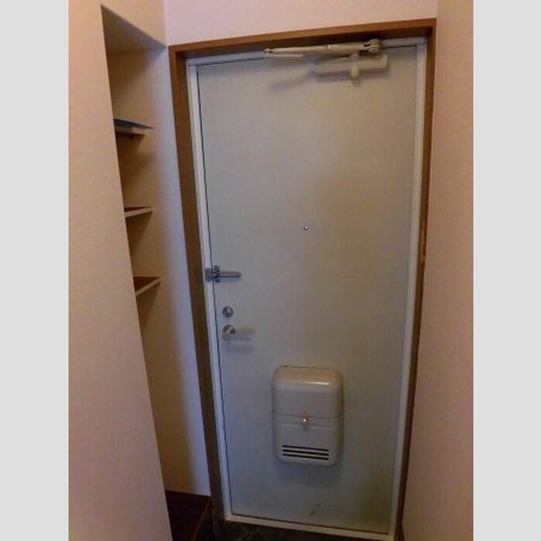 玄関 (玄関　103)