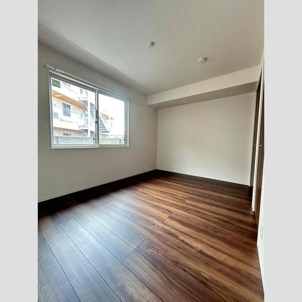 その他 (102　洋室)