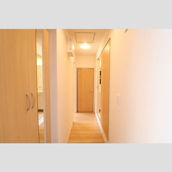 玄関 (201　玄関)