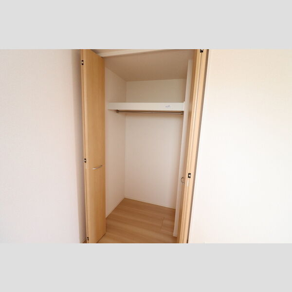 収納 (201　クローゼット)
