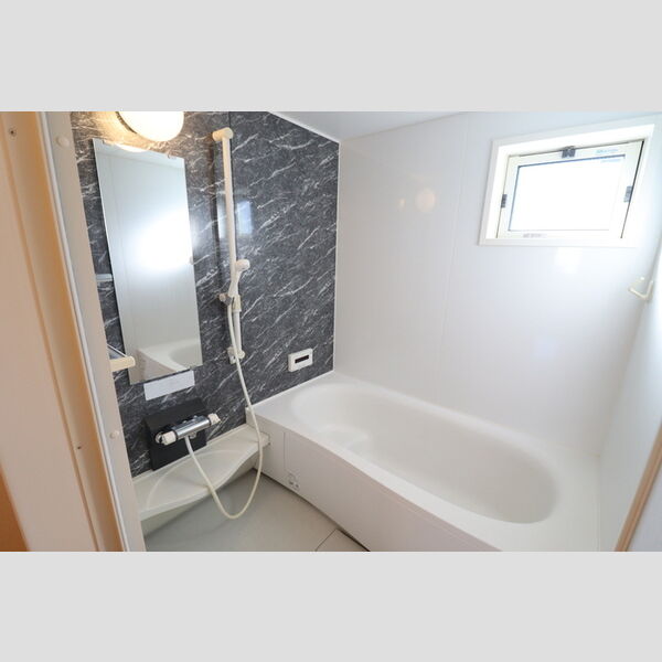 バス (二号館301浴室)