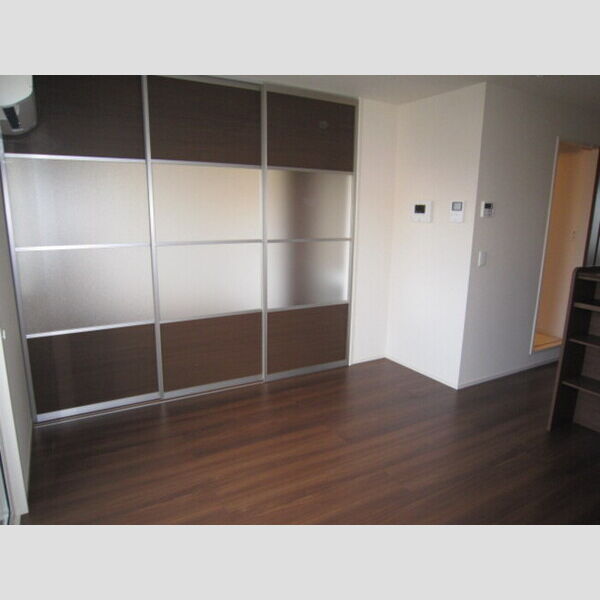 その他 (205　洋室)