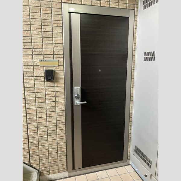 玄関 (玄関)
