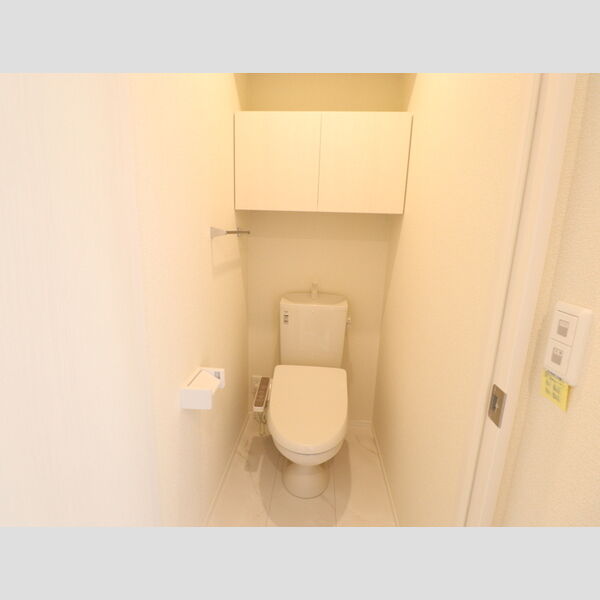 トイレ (205　トイレ)