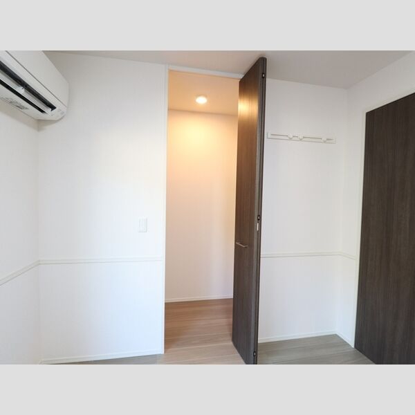 収納 (105クローゼット)