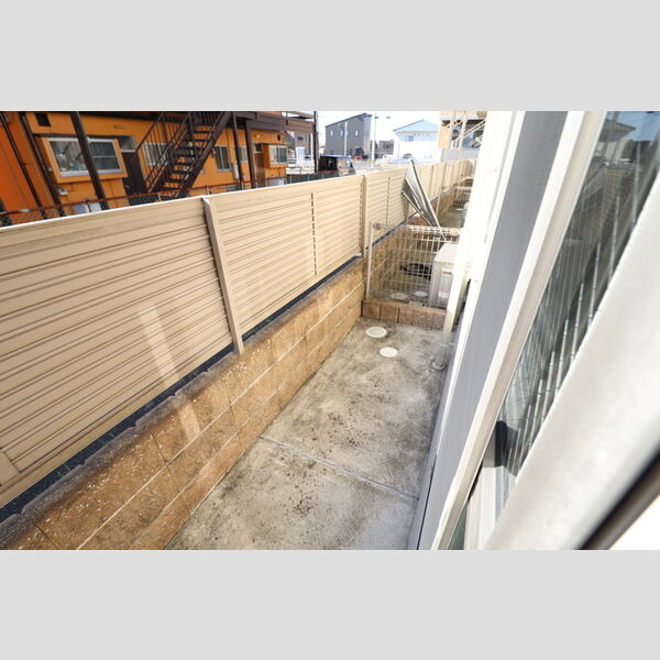 その他 (101　専用庭)