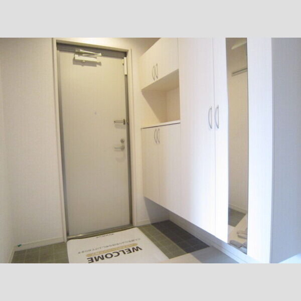 玄関 (201　玄関)