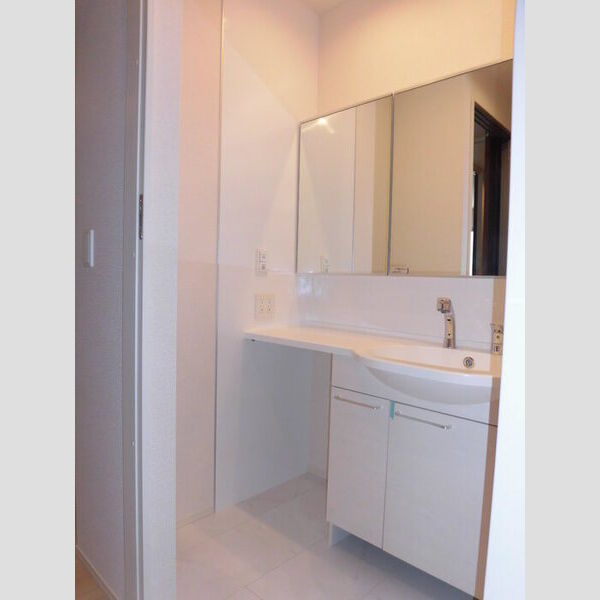 洗面所 (洗面化粧台)