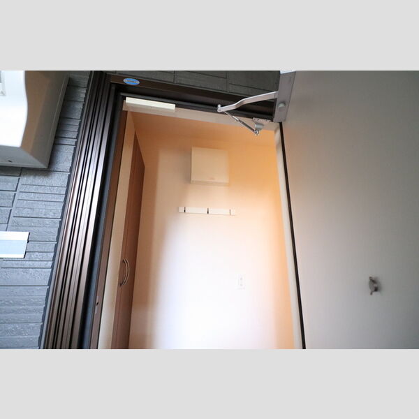 玄関 (103　玄関)