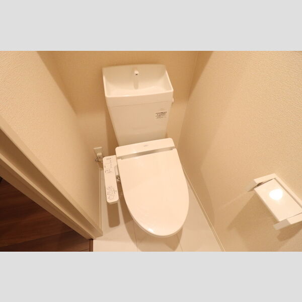 トイレ (103　温水洗浄暖房便座)