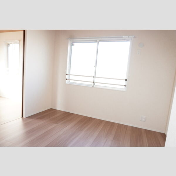 その他 (303　洋室)