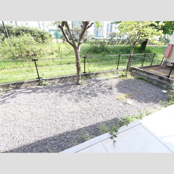 その他 (A105　専用庭)