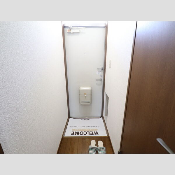 玄関 (206 玄関)