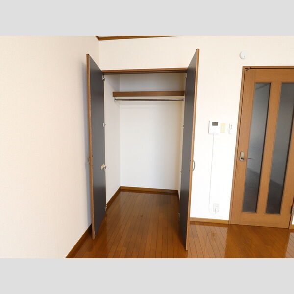 収納 (206　クローゼット)