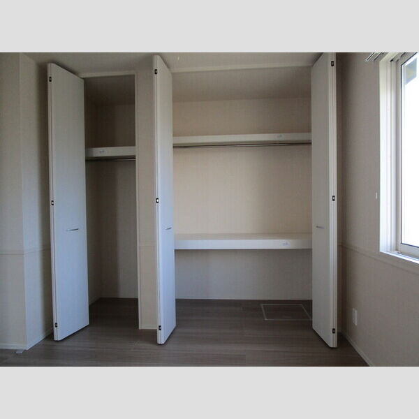 収納 (クローゼット)