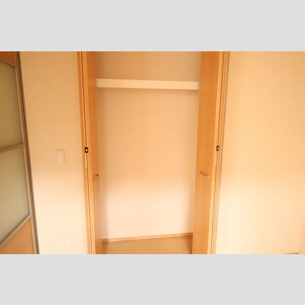 収納 (102　クローゼット)