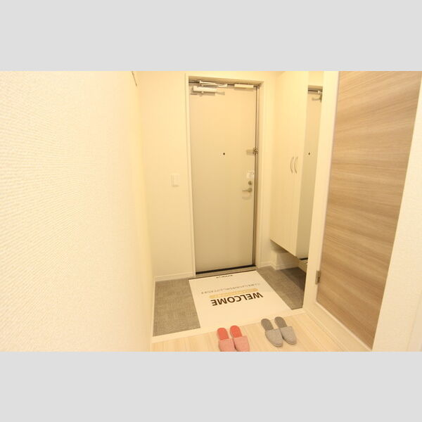 玄関 (201　玄関)