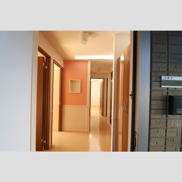 玄関 (202　玄関)