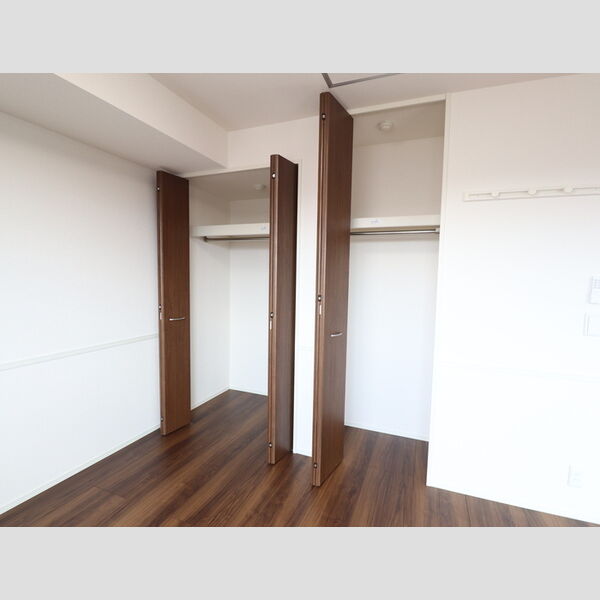 収納 (305　クローゼット)