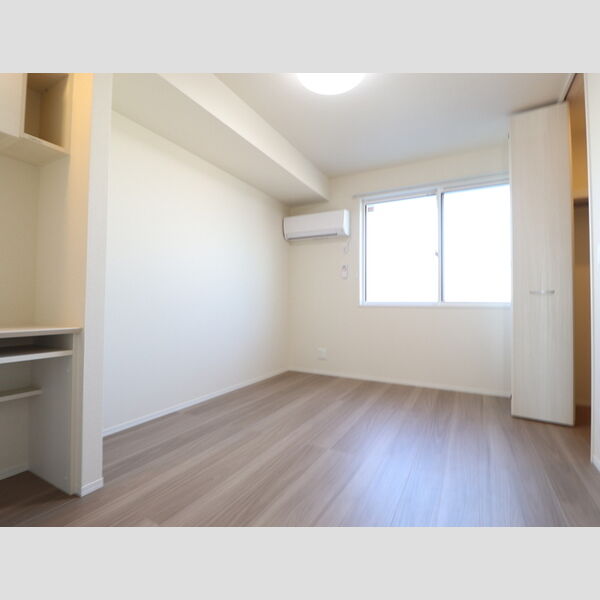 その他 (203　洋室)