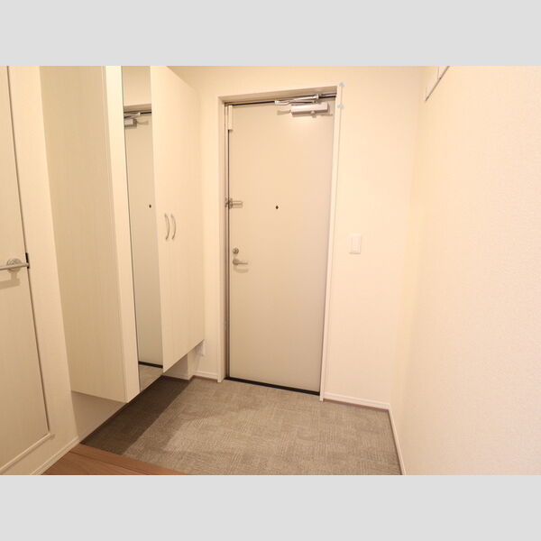 玄関 (203　玄関)