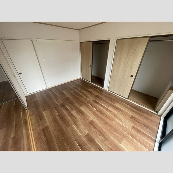 その他 (洋室②)