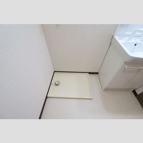 その他 (201洗濯機置き場)