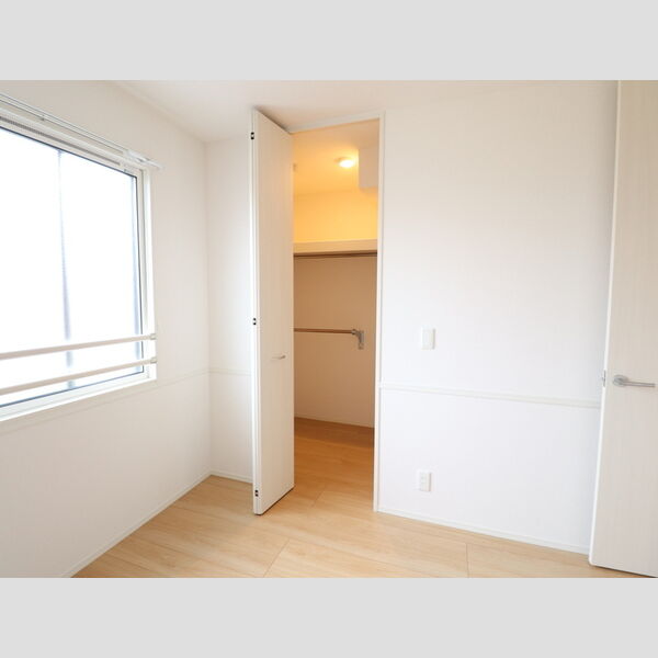 収納 (303　ウォークインクローゼット)