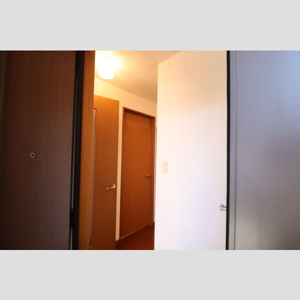 玄関 (B103　玄関)