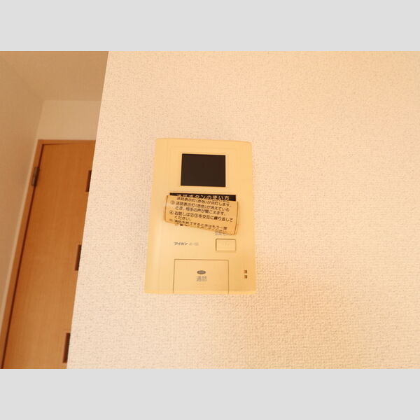 その他設備 (A102 モニター付きインターホン)