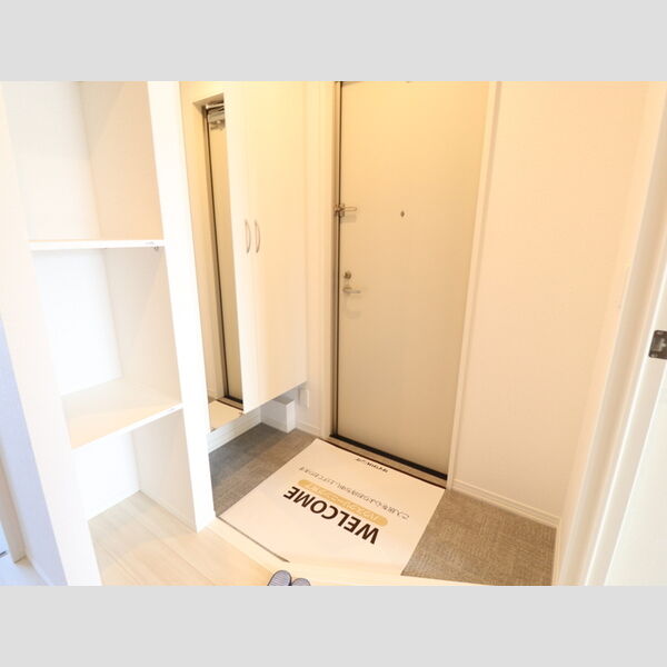 玄関 (202　玄関)