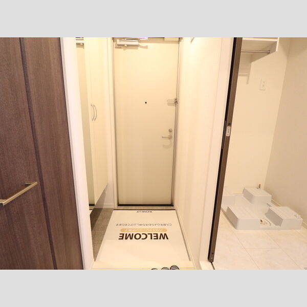 玄関 (203　玄関)
