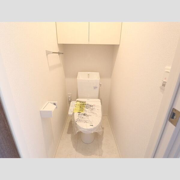 トイレ (203　トイレ)