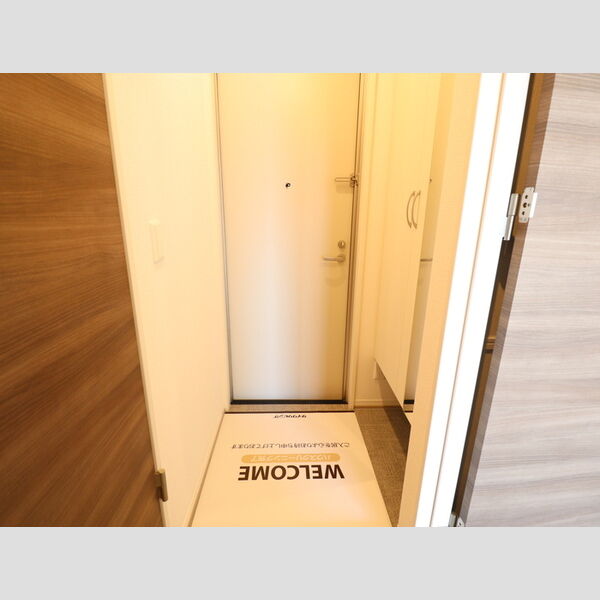 玄関 (305　玄関)